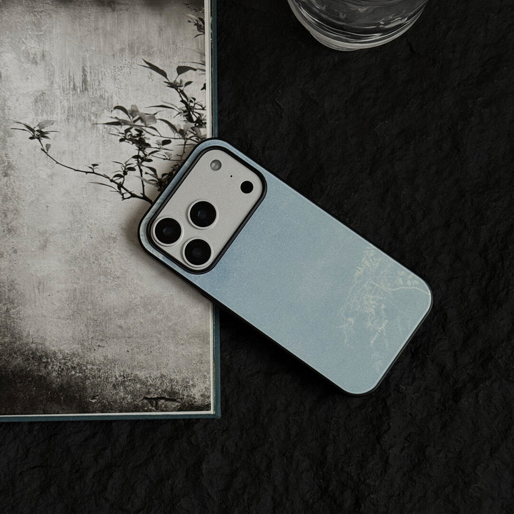 Mirror-Clear Sky Blue N1132